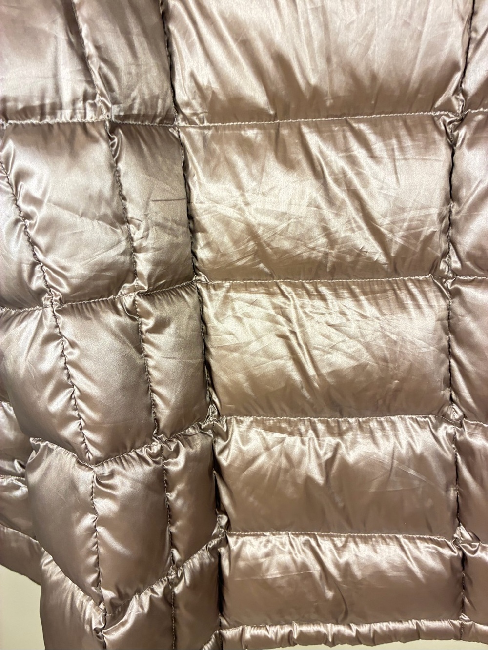 Calvin Klein Packable Lightweight Premium Down Puffer Hooded Quilted Jacket - Picture 12 of 13